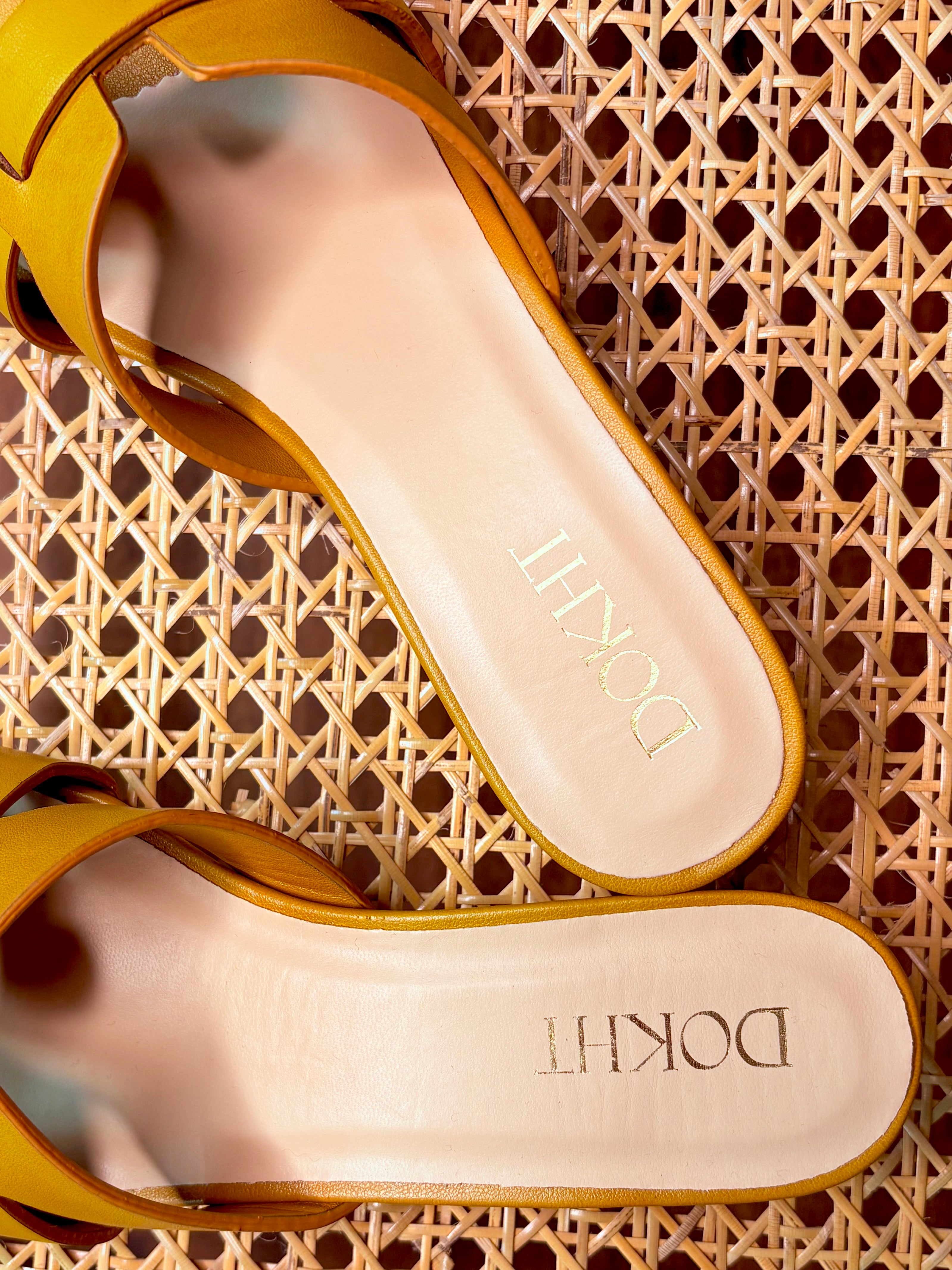 Mustard Horizon Secondary image