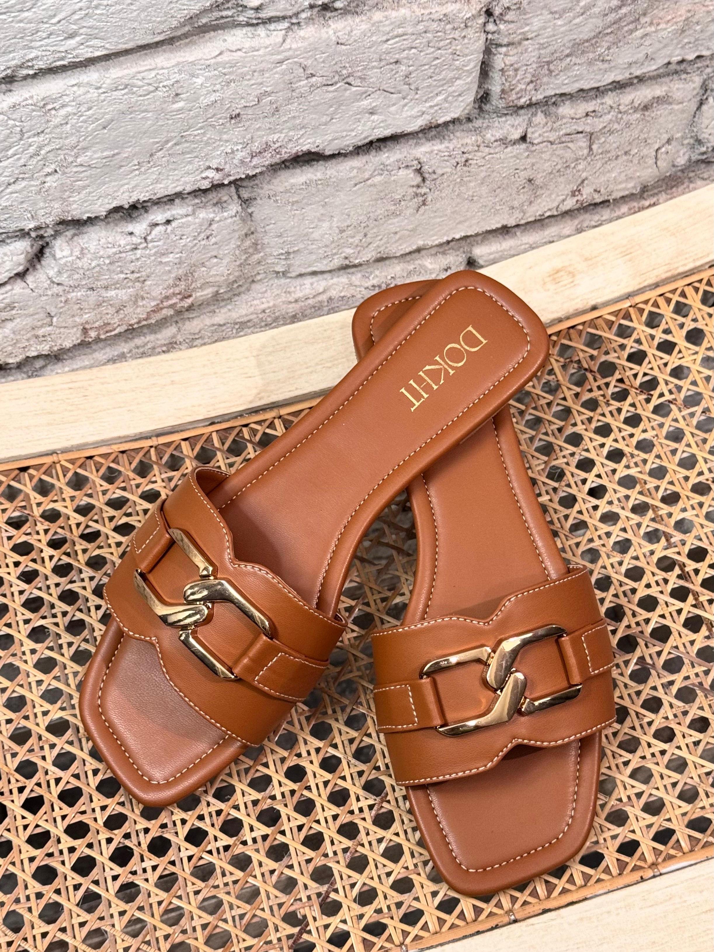 Classic Tan Ease Secondary image